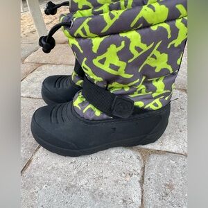 Northside Kids Snow Boots 3M Thinsulate Insulation Size 10